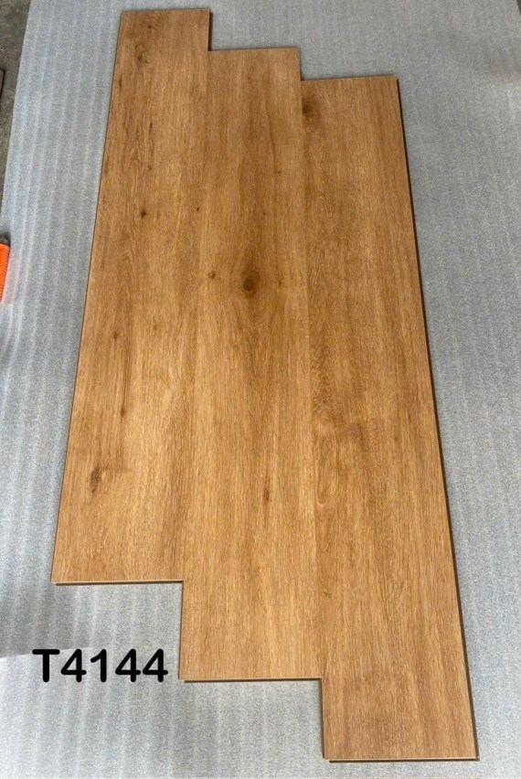 Sàn Gỗ Công Nghiệp Thai Floor Dày 8.3mm T4144